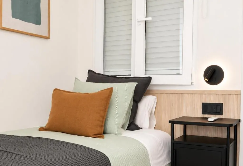 Carvajal Street, Private Rooms-1