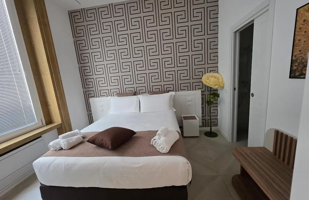 Charme Flower Rooms-1