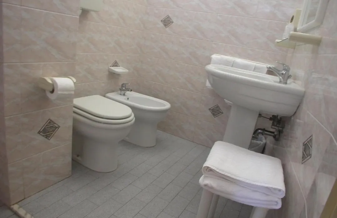 Hotel Cristallo Cesenatico-1