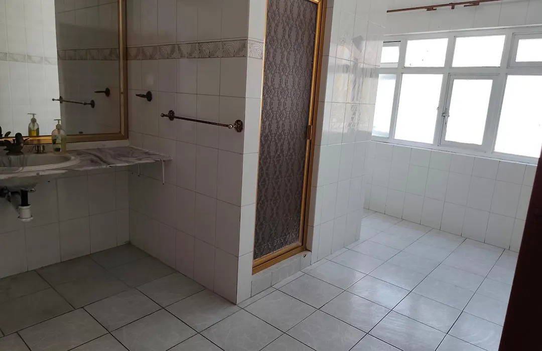 Hostal Menavi-1