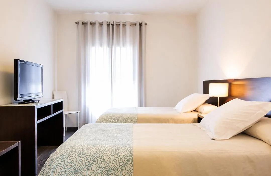 Hotel Madrid De Sevilla By Shs-1