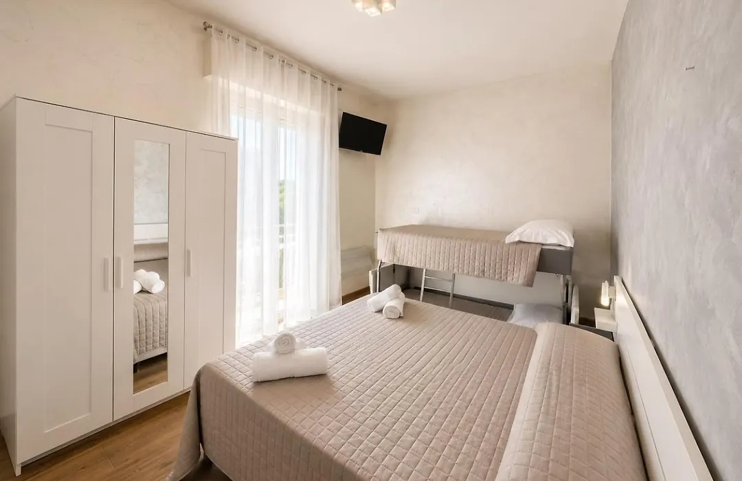 Hotel Eriale Nuova Gestione-1