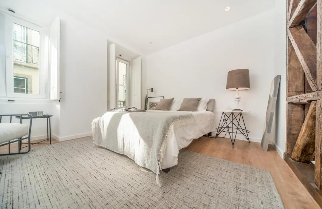 Bairro House Lisbon Charming Suites-1