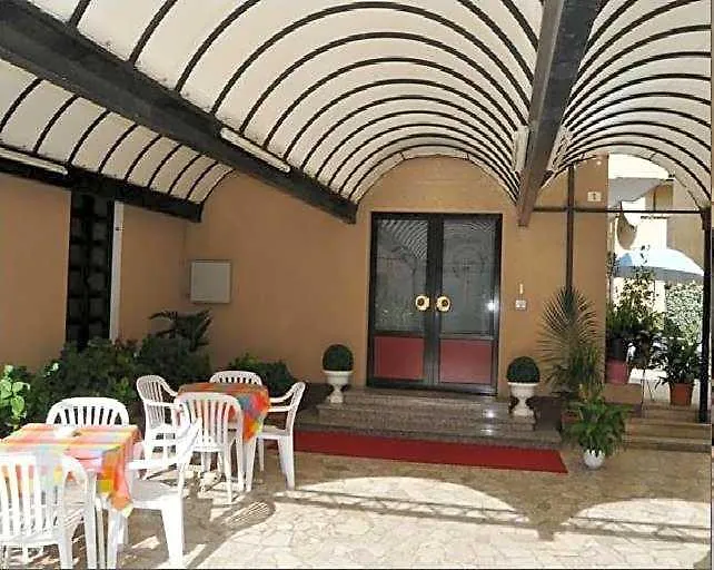 Hotel Villa Cavalli-1