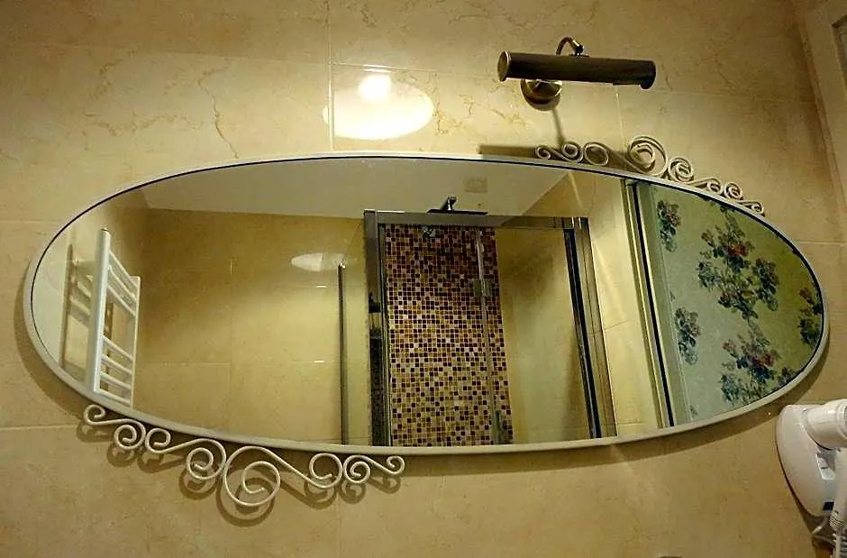 Cameo B&B-1