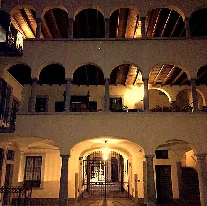 Angolo Del Poeta-1
