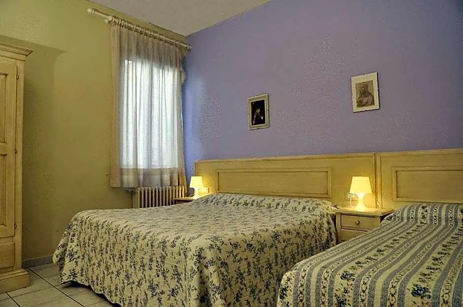 Hotel Regina-1