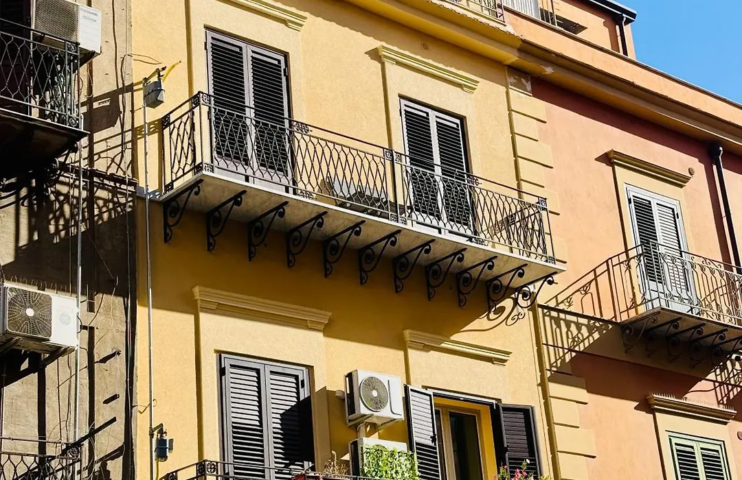 Archimede Guest Rooms-1