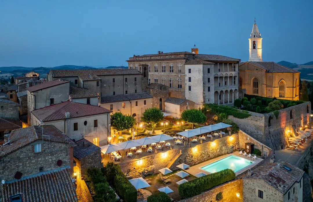 Relais Cloister Pienza-1
