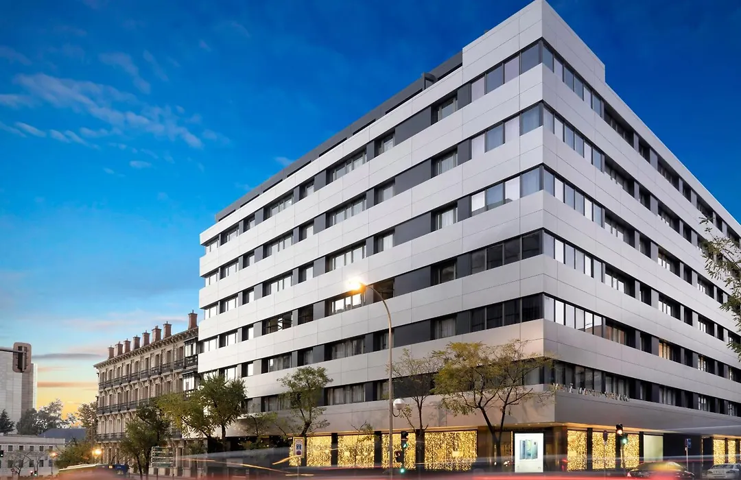 Meliá Madrid Serrano-1