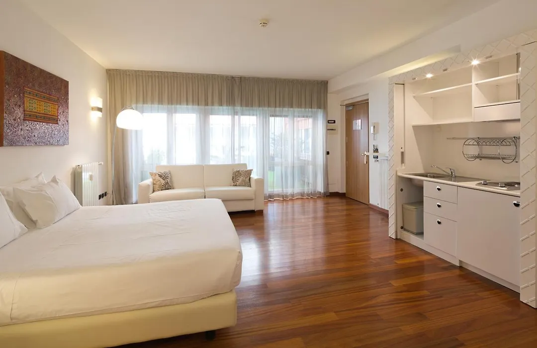 Hotel Nasco-1