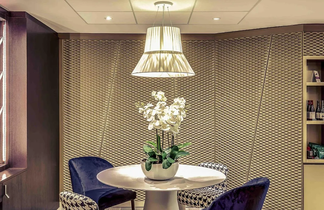 Mercure Paris Arc De Triomphe Etoile-1