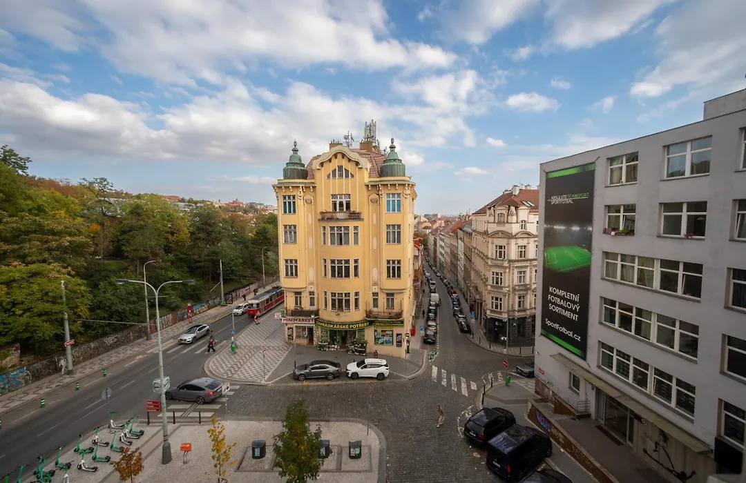 Czech Inn-1