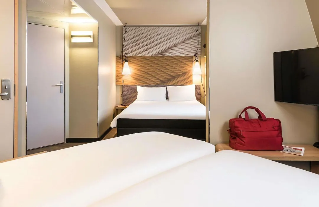 ibis Paris Gare du Nord Château Landon 10ème-1