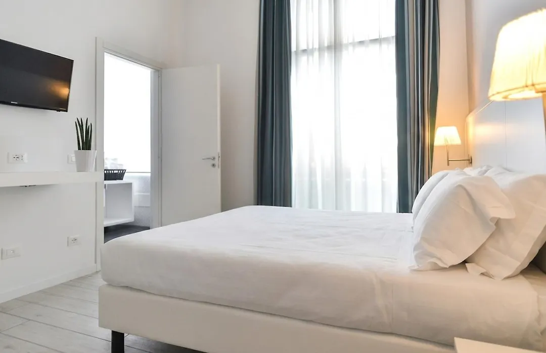 Lata Rooms-1