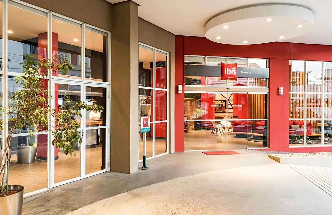 Ibis Blumenau-1