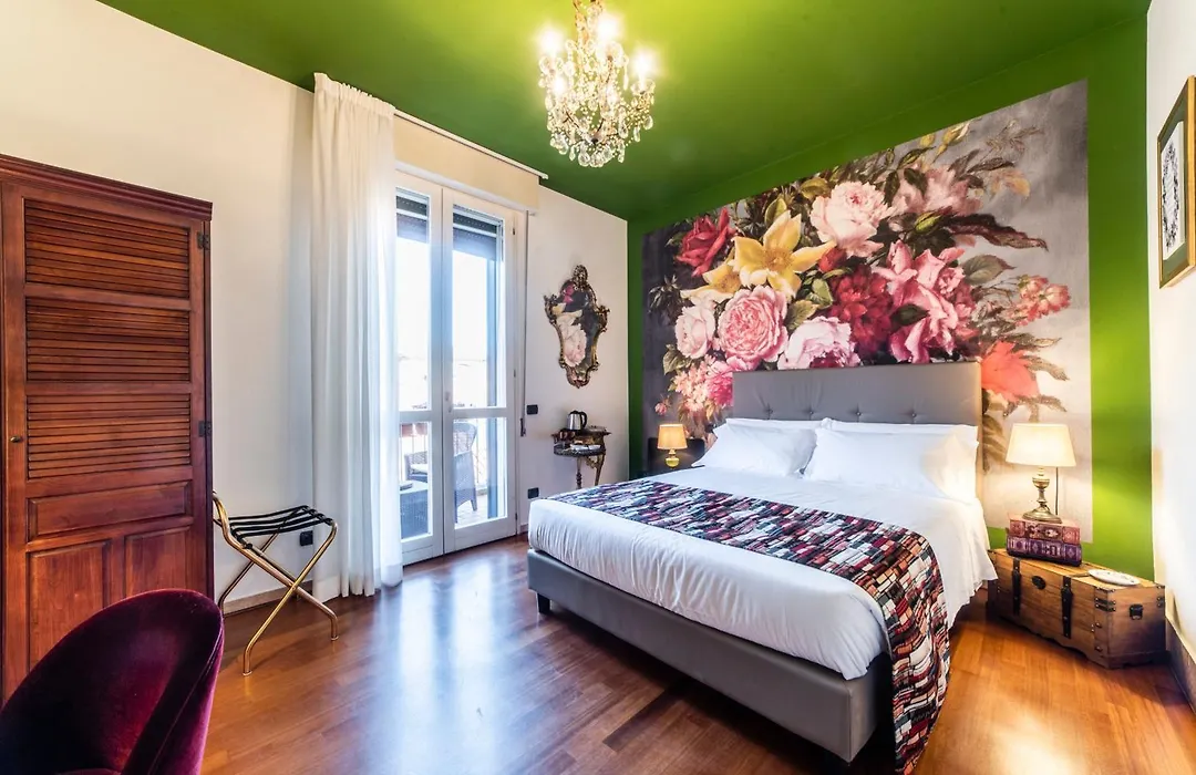 Biblio Rooms Guesthouse-1