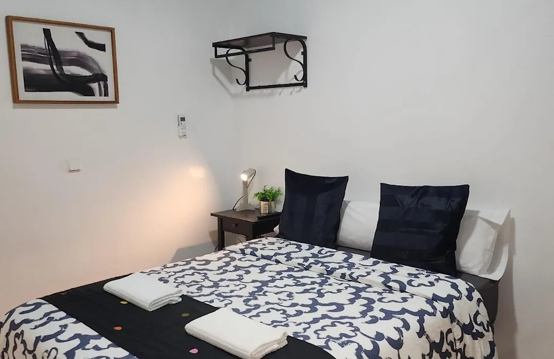 CH Catrachos Rooms-1