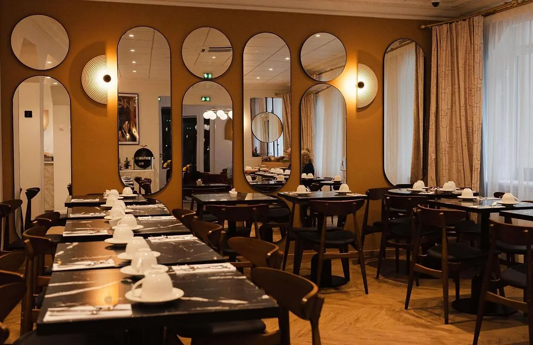 Mercure Paris Opéra Faubourg Montmartre-1