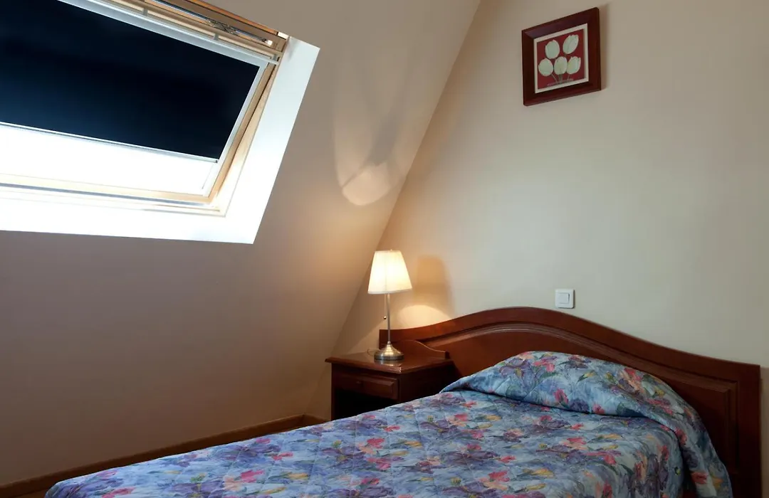Hotel Cosmotel Marais Republique Paris-1