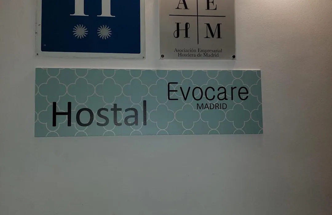 Hostal Evocare Madrid-1