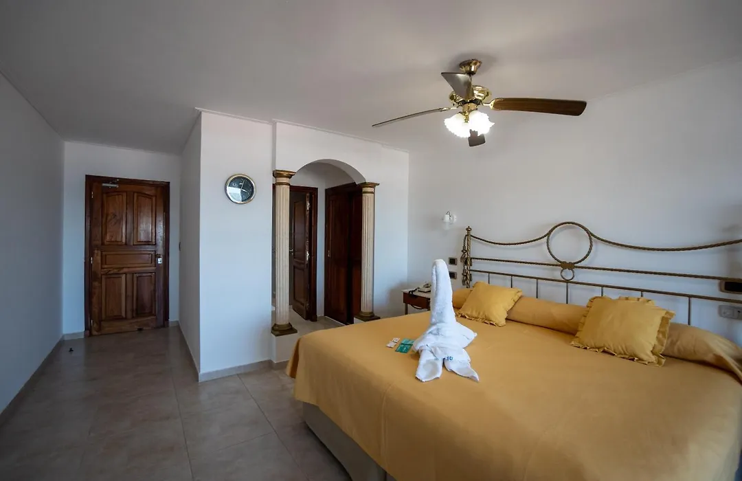 Atlantico Hotel-1