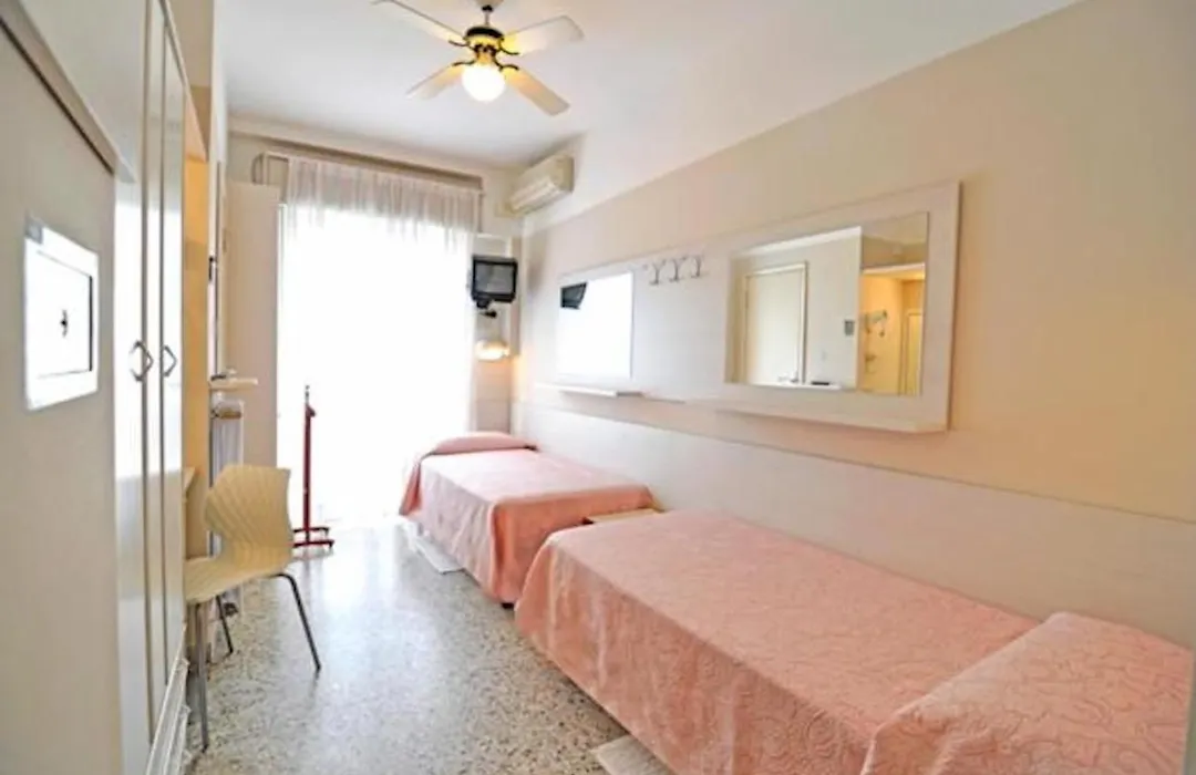 Hotel Eliseo Riccione-1