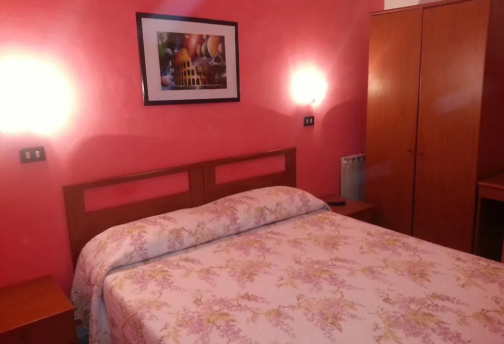 Roxena House-1