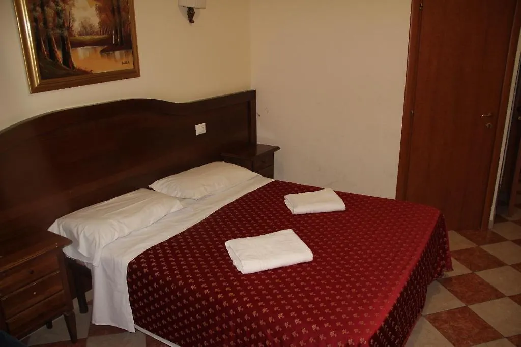 Everroma Guesthouse-1