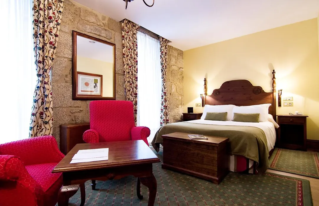 Hotel Virxe Da Cerca By Pousadas De Compostela-1