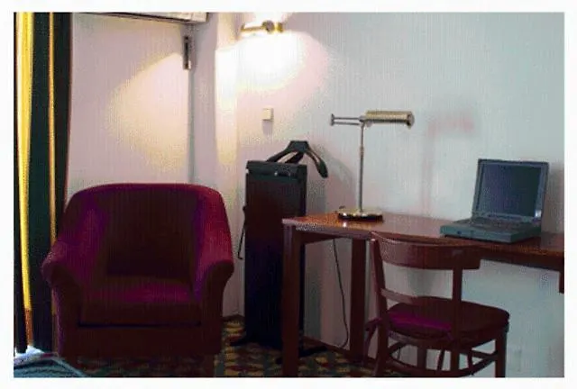 Hotel Jorge V-1