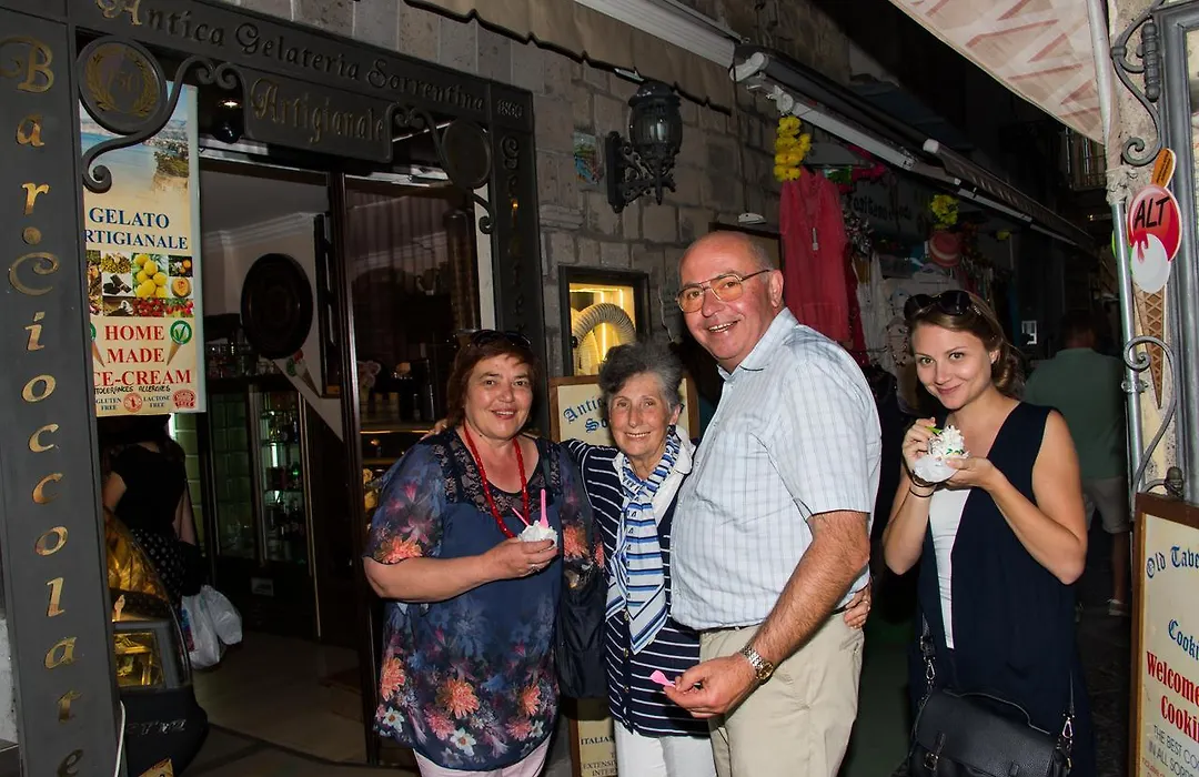 Old Taverna Sorrentina-1
