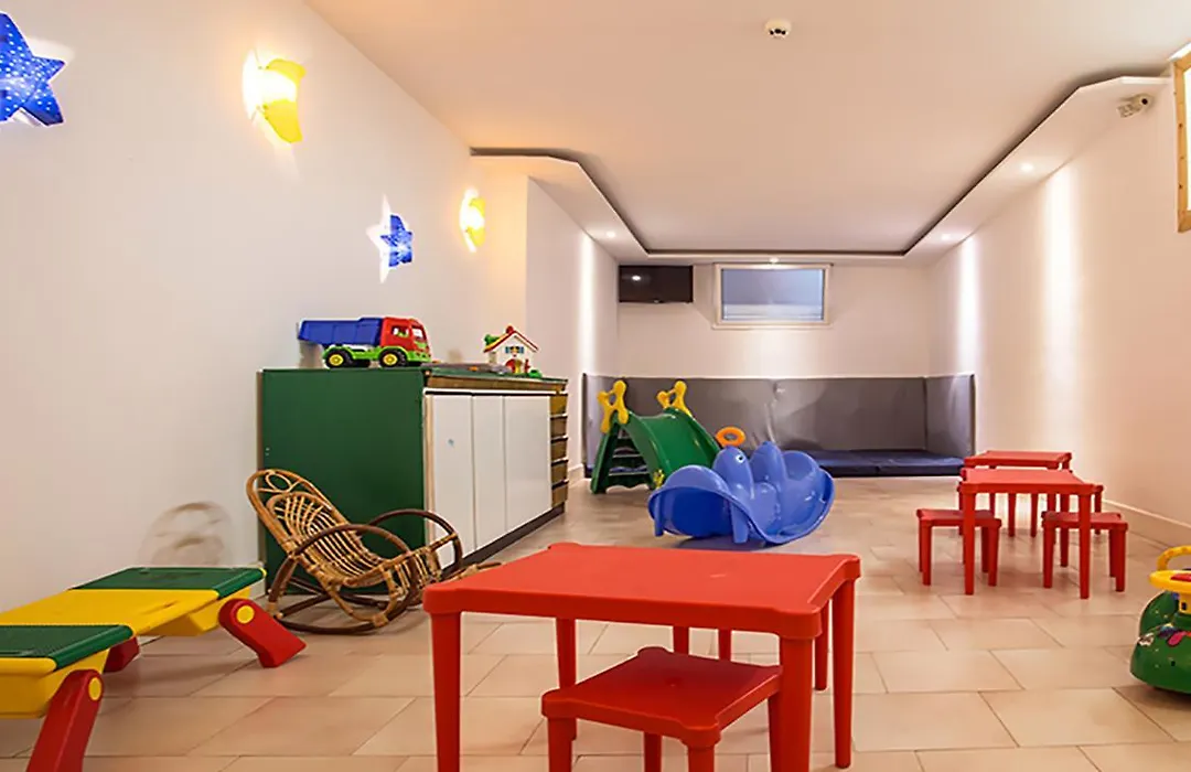 Hotel Wivien-1