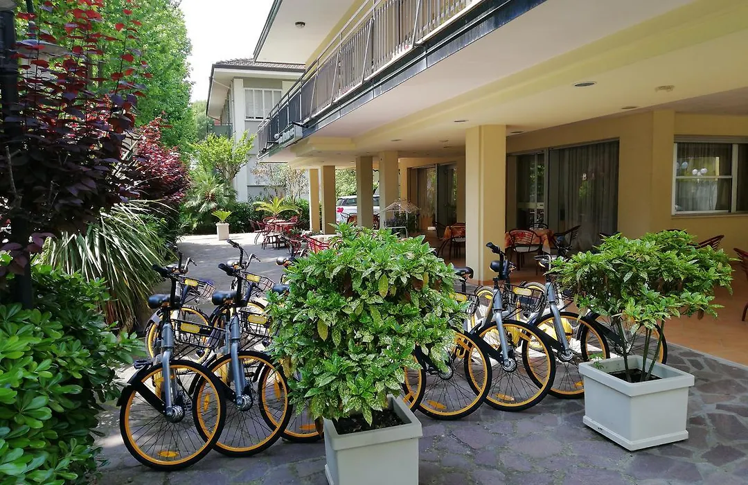 Hotel Devon Rooms & Breakfast-1