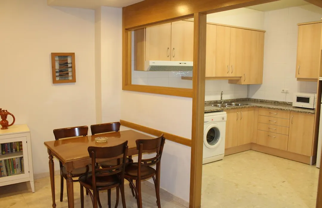 Apartaments St. Jordi Comtal-1