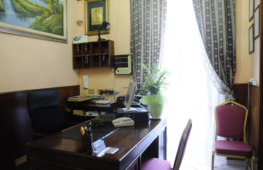 Hotel Farini-1