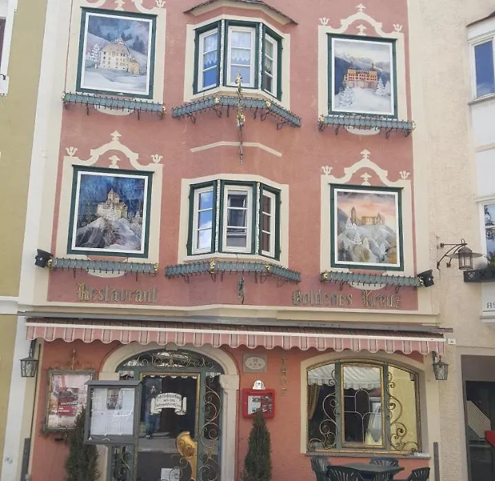 Hotel Goldenes Kreuz - Since 1605-1