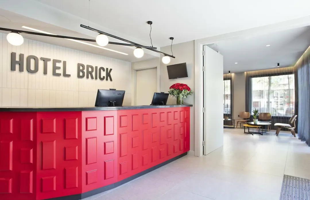 Hotel Brick Barcelona-1