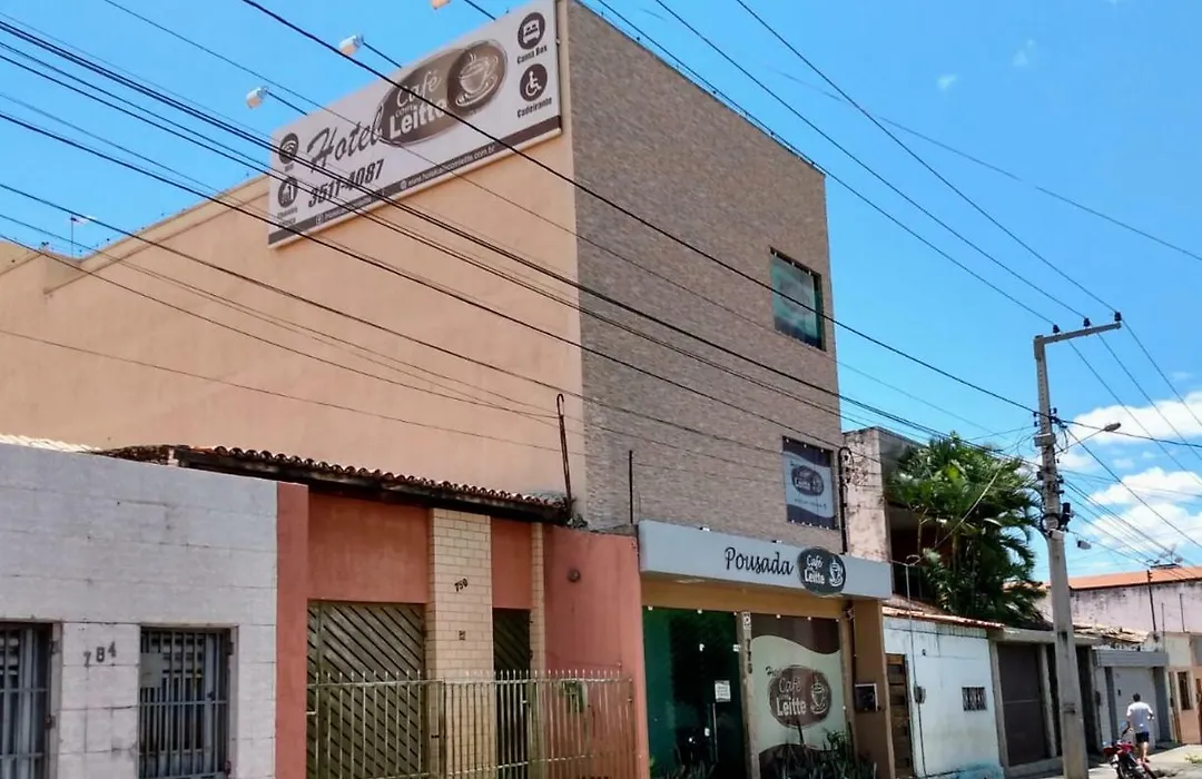Pousada Café Com Leitte-1