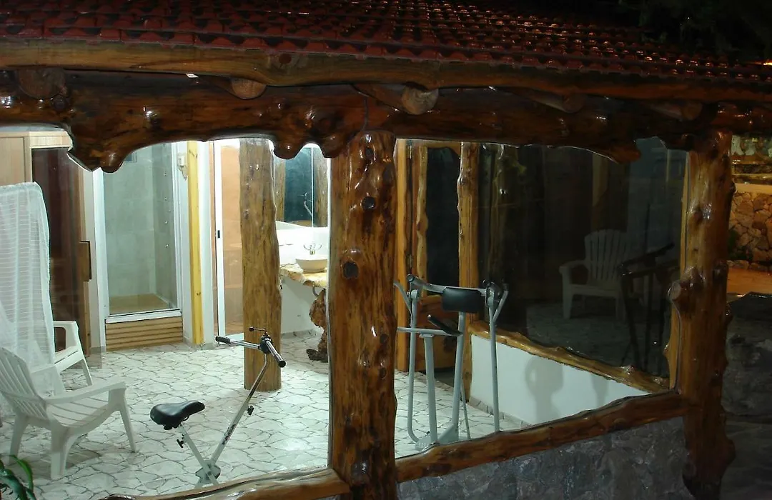 Apart-Hotel Gibert'S House-1