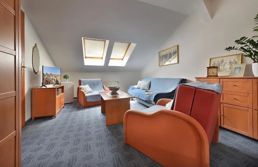 Anette Hotel-1