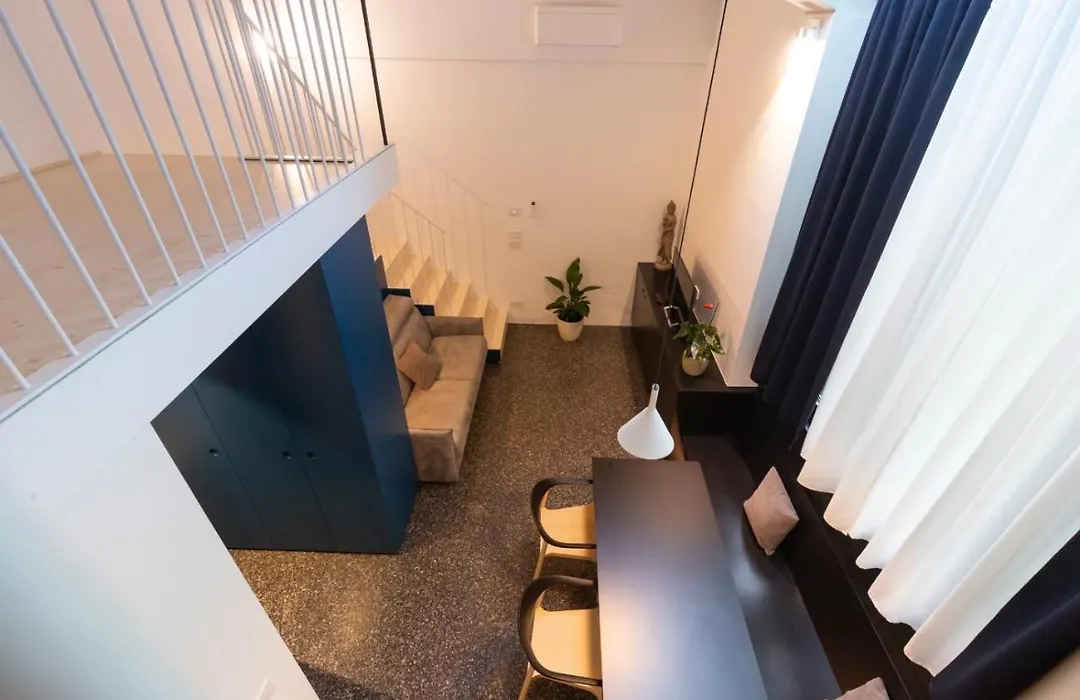 Pepper Suite-1