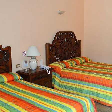 Hotel Santa Helena Plaza-3