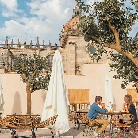 Hotel Bodega Tio Pepe-3