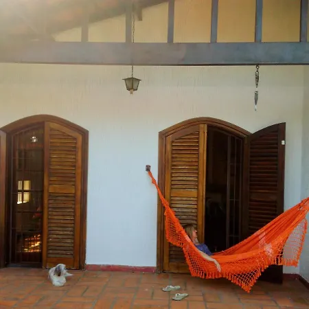 Casa 5 quartos ar cond piscina churrasqueira a 550 m da praia-3
