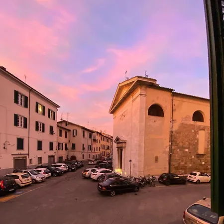 Ororosa Lucca City Center Apartment-3