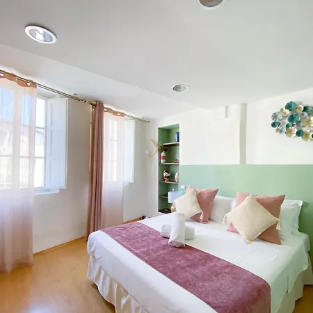 Ororosa Lucca City Center Apartment-2