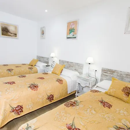 Hostal La Estrella-3