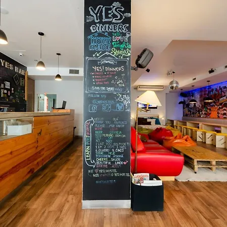 Yes Lisbon Hostel-2
