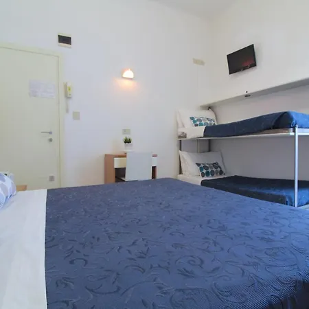 Hotel Kelly-2